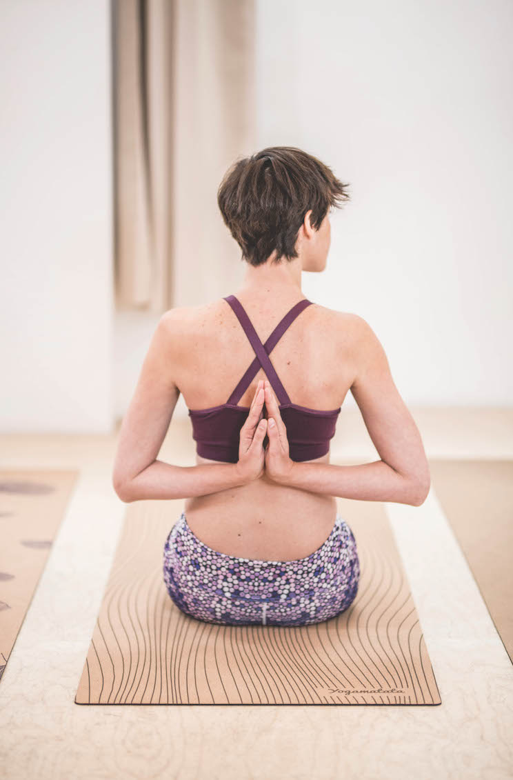 Yoga green : les plus belles marques de vêtements et de tapis de yoga écologiques et éthiques ! #yoga #yogafrance #franceyoga #tapisdeyoga #yogamour #modeéthique #onestpret #ilestencoretemps #developpementdurable