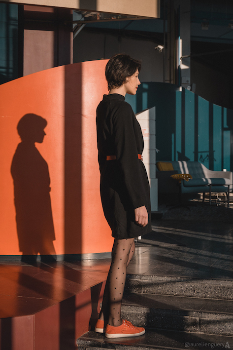 Un look de mode éthique et écologique pour la mi-saison pour femme, en partenariat avec capsule wess, le e-shop de mode éthique ! Prêtes pour passer à une mode plus durable et plus responsable ? #mode #modeéthique #modedemme #misaison #fashion #womanfashion #écologie #modedurable #moderesponsable